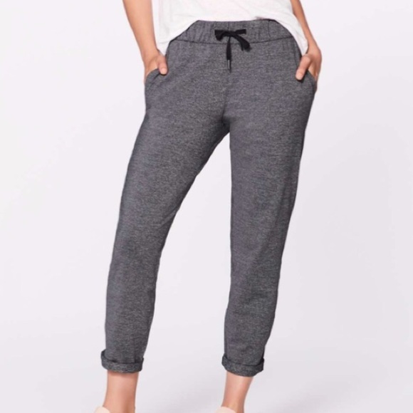 lululemon athletica Pants - Lululemon on the fly pants
